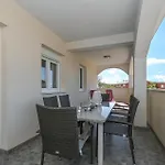 Awesome In Okrug Gornji With Wifi Trogir